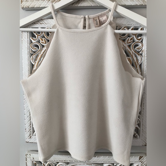 ❗️❗️SOLD ❗️❗️H&M cropped tank top - Picture 6 of 10